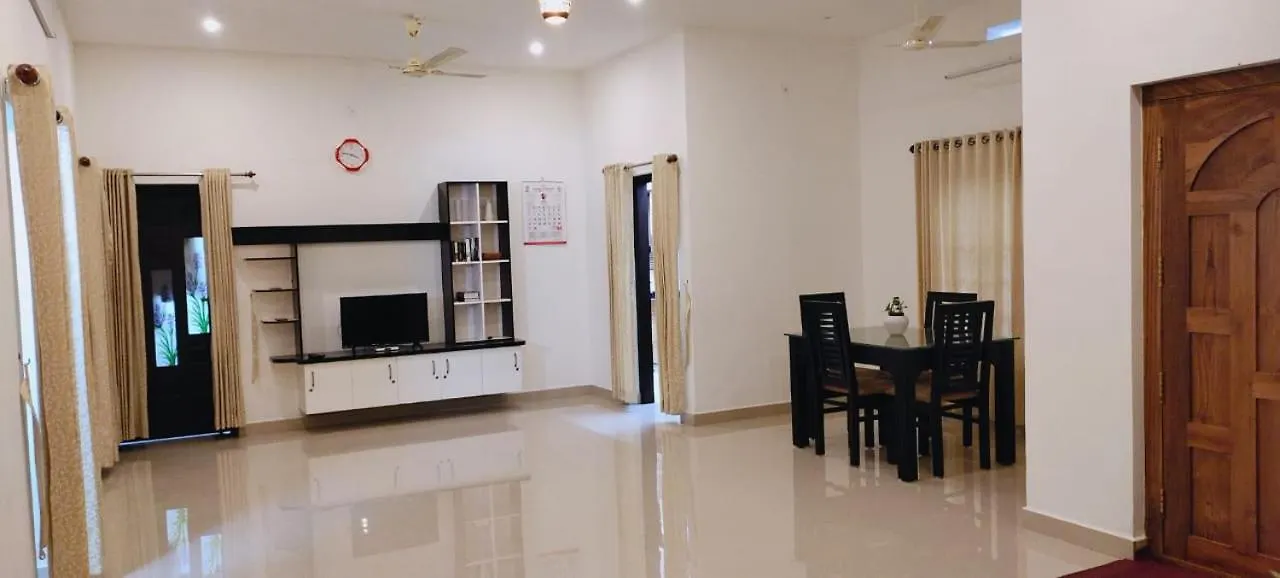 Sabrin Cottage Thekkady Homestay szállás